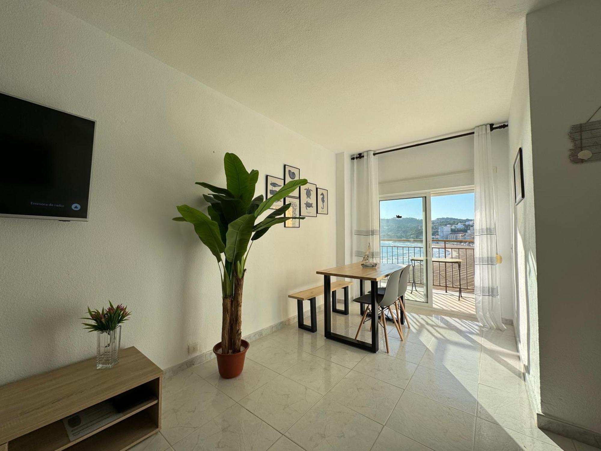 אורופסה דל מר Apartamento Con Impresionantes Vistas Al Mar מראה חיצוני תמונה